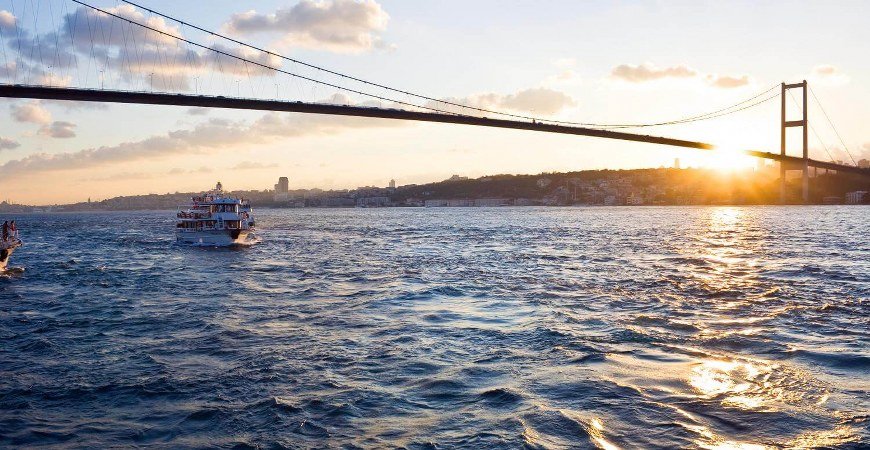 Bosphorus Cruise & Two Continents Tour