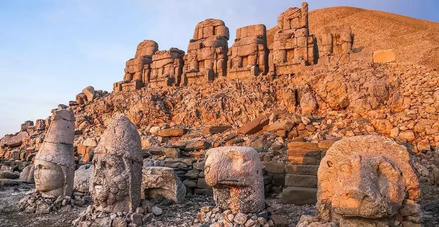 Cappadocia to 3-Day Nemrut & Gobeklitepe Tours