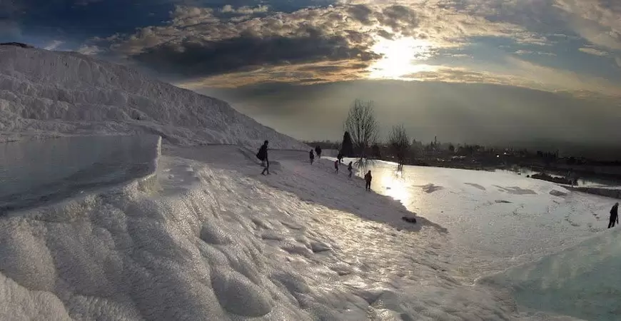 Antalya to Pamukkale and Hierapolis Tour
