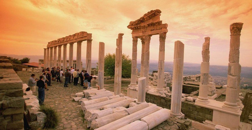 Pergamon and Acropolis Tour From Izmir