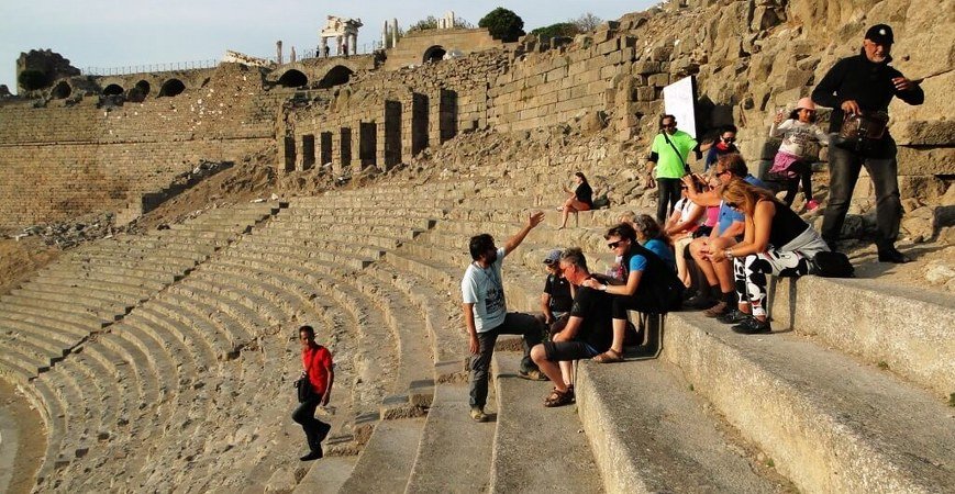 Tour From Kusadasi to Pergamon and Acropolis