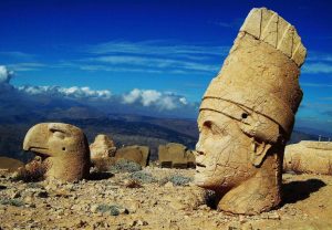 Nemrut-gobeklitepe-day-trip-from-istanbul