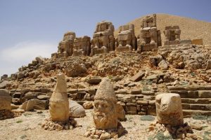 Nemrut-gobeklitepe-day-trip-from-istanbul